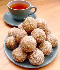 vegan spiced apricot bliss balls recipe
