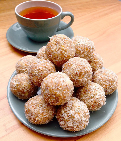 Spiced Apricot Bliss Balls 🍑